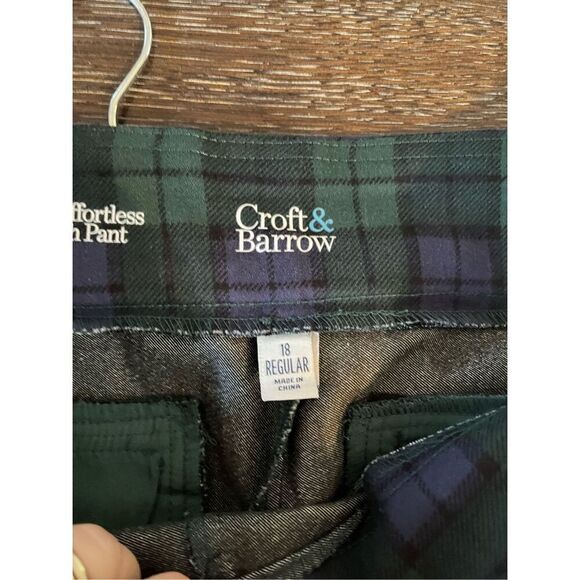 Croft & Barrow Blue & Green Plaid Stretch Pull On Pants sz 18 EUC Holiday - Picture 7 of 8